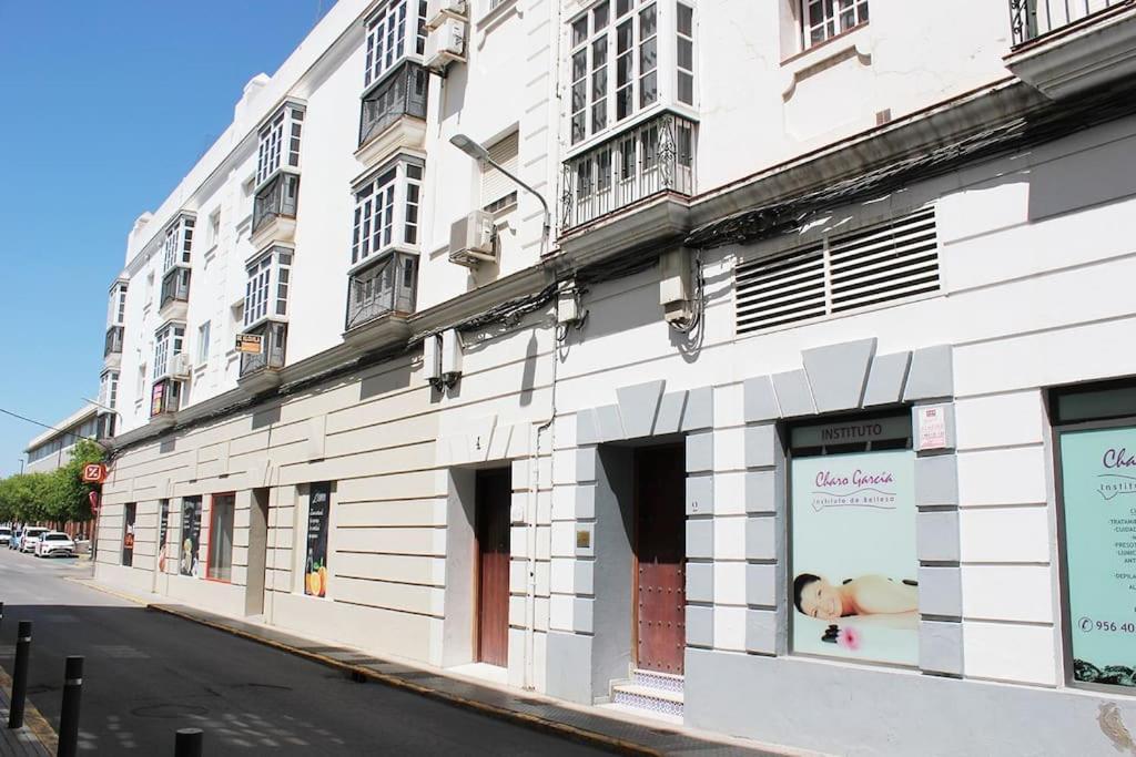 Enjoy The Historic Center Of Chiclana By C. Dreams Apartment Chiclana de la Frontera Exterior photo